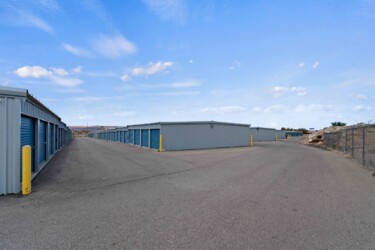 drive-up storage units at Max Storage in Hurricane, UT