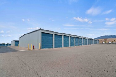 drive-up storage units at Max Storage in Hurricane, UT