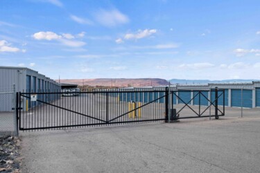 gated entrance to Max Storage in Hurricane, UT